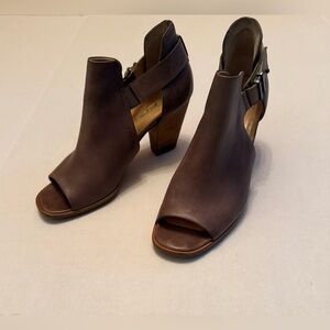 Paul Green truffle leather open Claudine bootie in soft leather